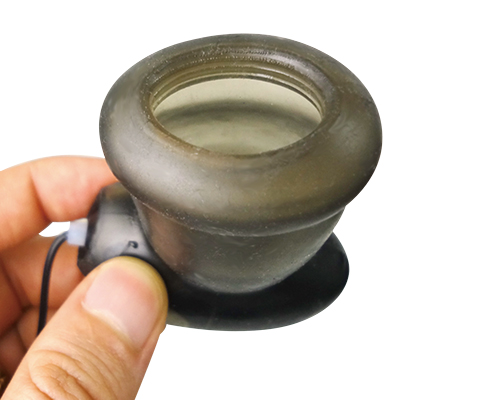 ブラックロックXXX （トリプルエックス）